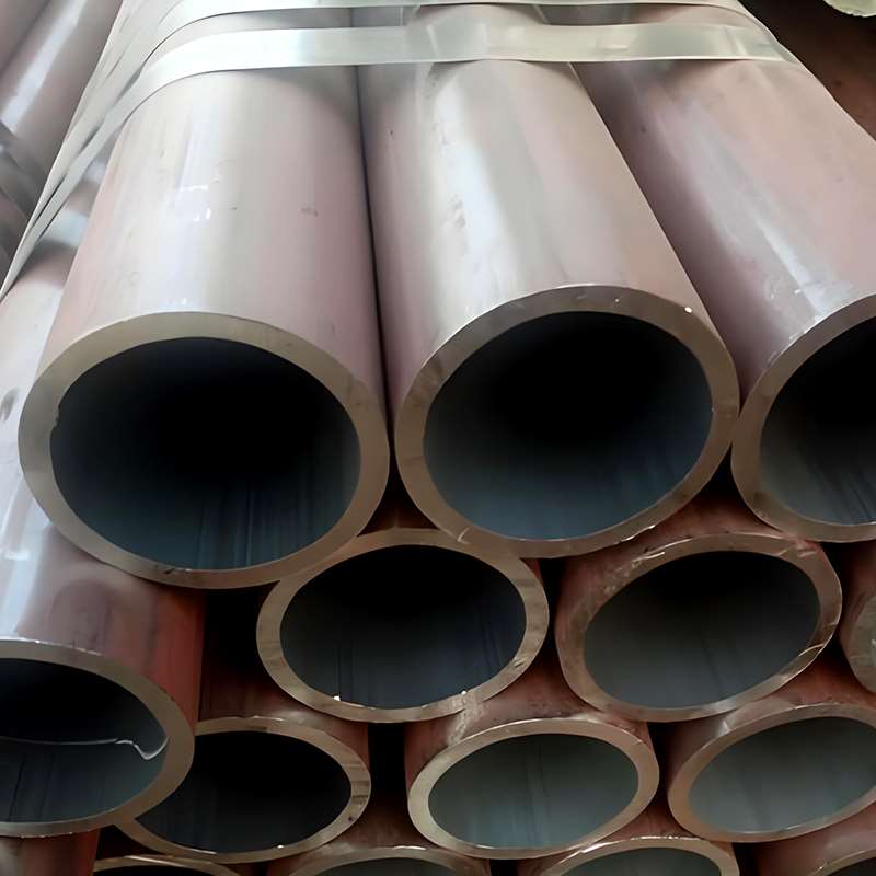 High-Pressure Seamless Carbon Steel Pipe Used in Oil and Gas Pipelines