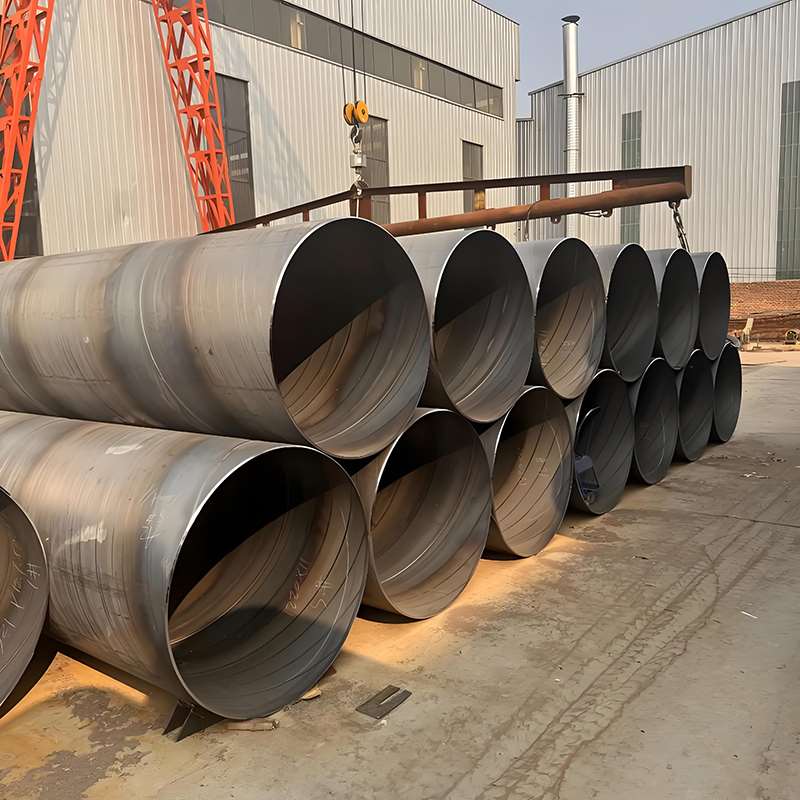 Welded carbon steel pipe for water supply with smooth surface and uniform wall thickness